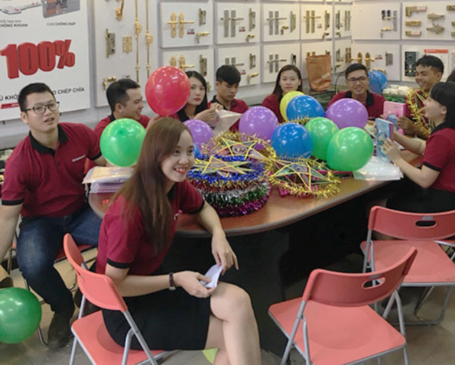 Sevendays tổ chức hoạt động giúp đỡ trẻ em vùng cao ngày Tết Trung Thu