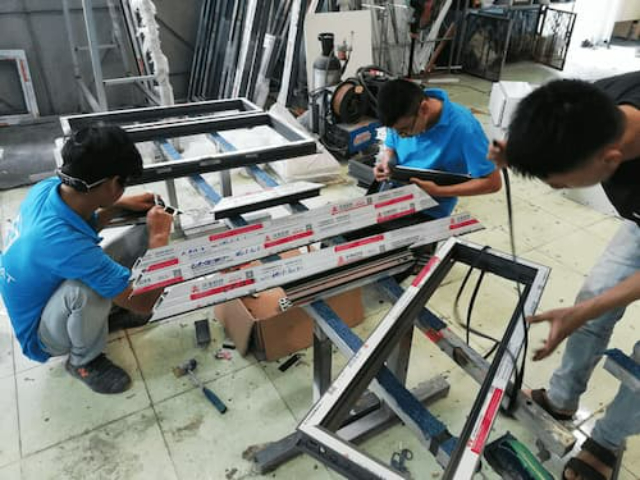 Các bước cơ bản hoàn thiện bộ cửa nhôm Xingfa chuẩn đẹp