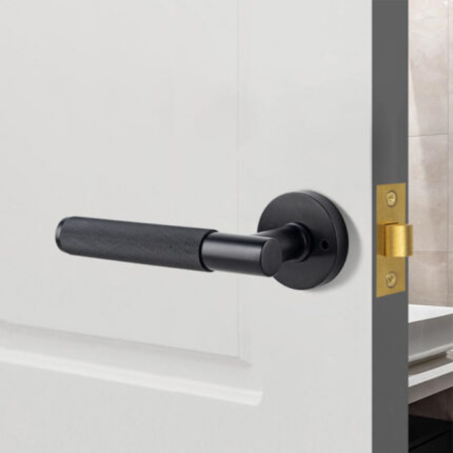 Các lỗi khóa cửa thường gặp và cách khắc phục Khóa không chìa không đóng - mở được