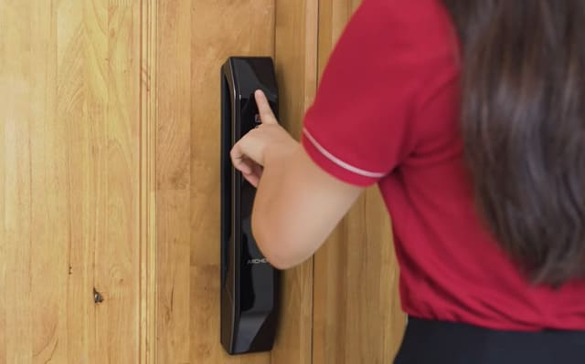 Khóa điện tử cửa nhôm xingfa Archer – An toàn, chính hãng cho đại lý & dự án Khóa điện tử cửa nhôm Xingfa Archer chính hãng - Sevendays