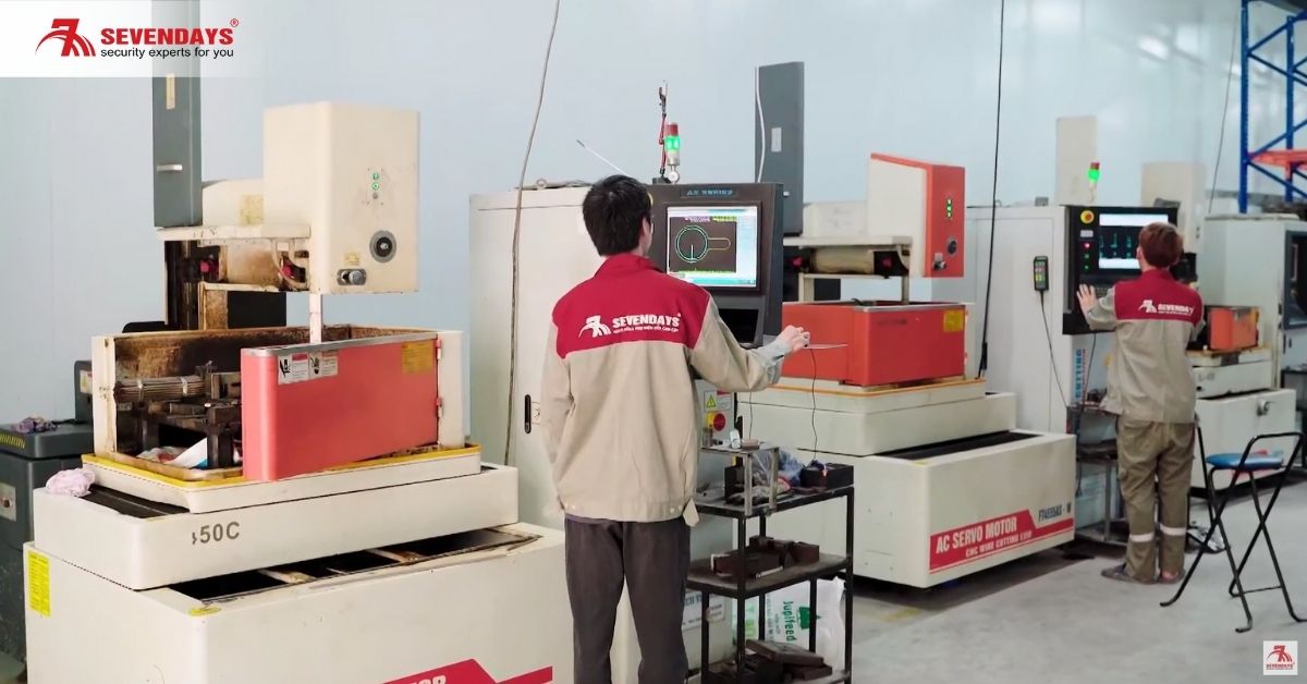 Chủ động nhà máy sản xuất