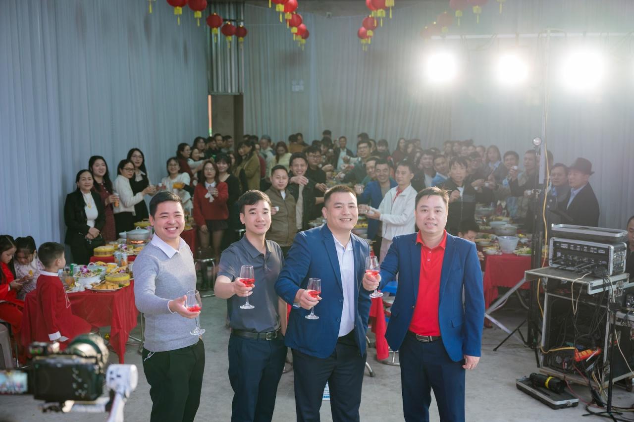 YEAR END PARTY 2025 – HÀNH TRÌNH NHÌN LẠI CÙNG KARCHER Tập thể công ty Cổ phần Khóa Karcher